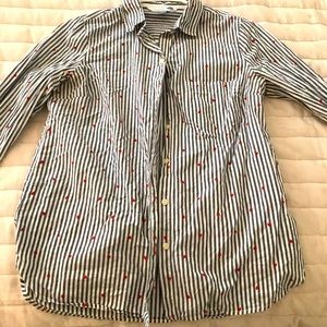 Women’s Heart pin stripe Button Blouse Old Navy